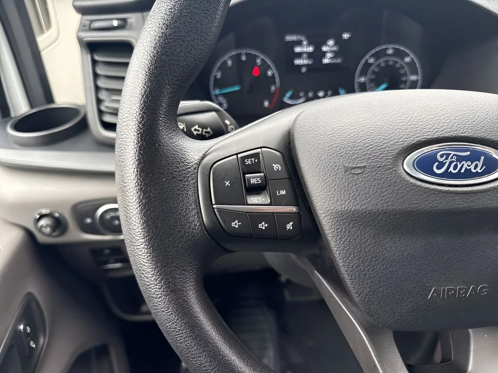 Used 2025 White Ford XLT image 14