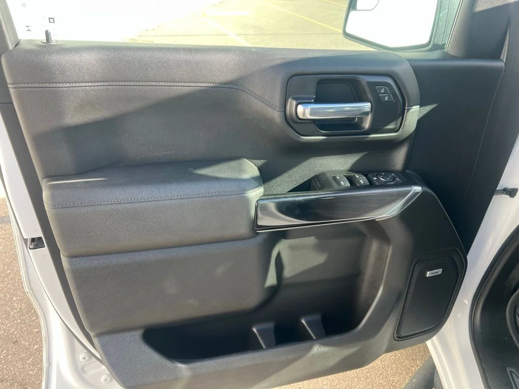 Used 2020 Summit White Chevrolet LT Trail Boss image 8
