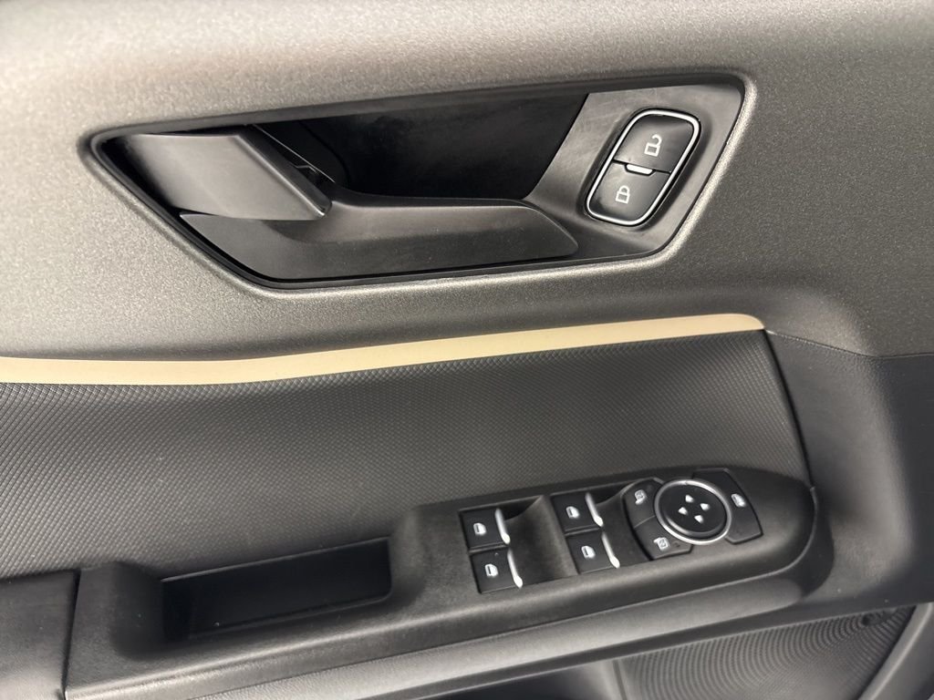 Used 2025 White Ford Big Bend image 27