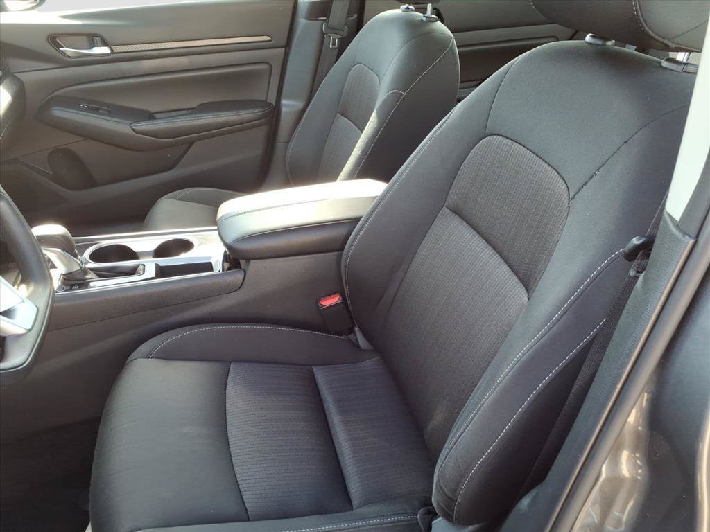 2024 Nissan Altima SV - Photo 12
