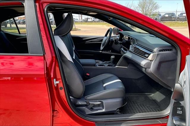 Certified Used 2025 SUPERSONIC RED Toyota  image 9