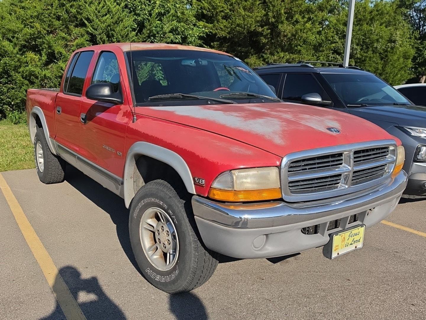 Used 2000  DODGE TRUCK image 2