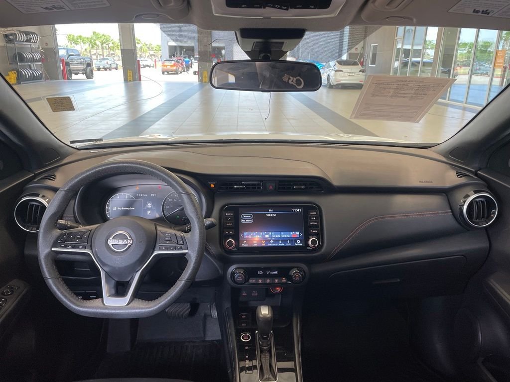Used 2024 White Nissan SR image 11