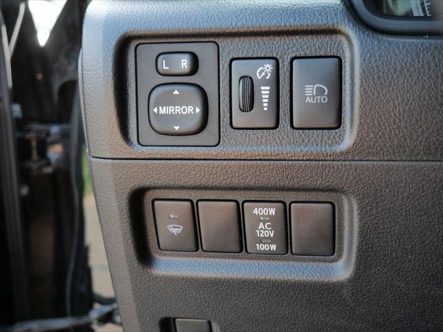 Certified Used 2021 MIDNIGHT BLACK METALLIC Toyota  image 26