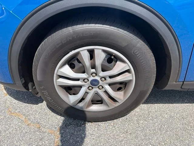 Used 2021 Blue Ford S image 9