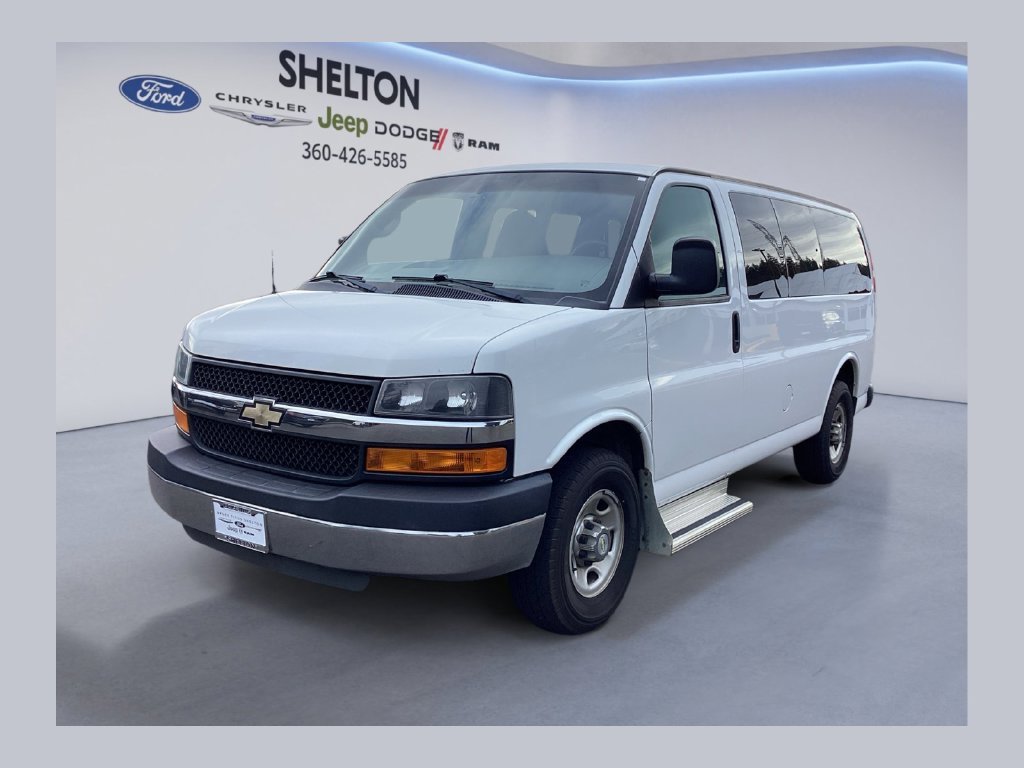 2015 Chevrolet Express Passenger LS