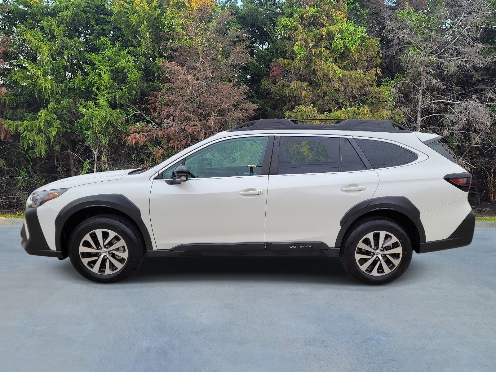 Certified Used 2025 Crystal White Pearl Subaru Premium image 22