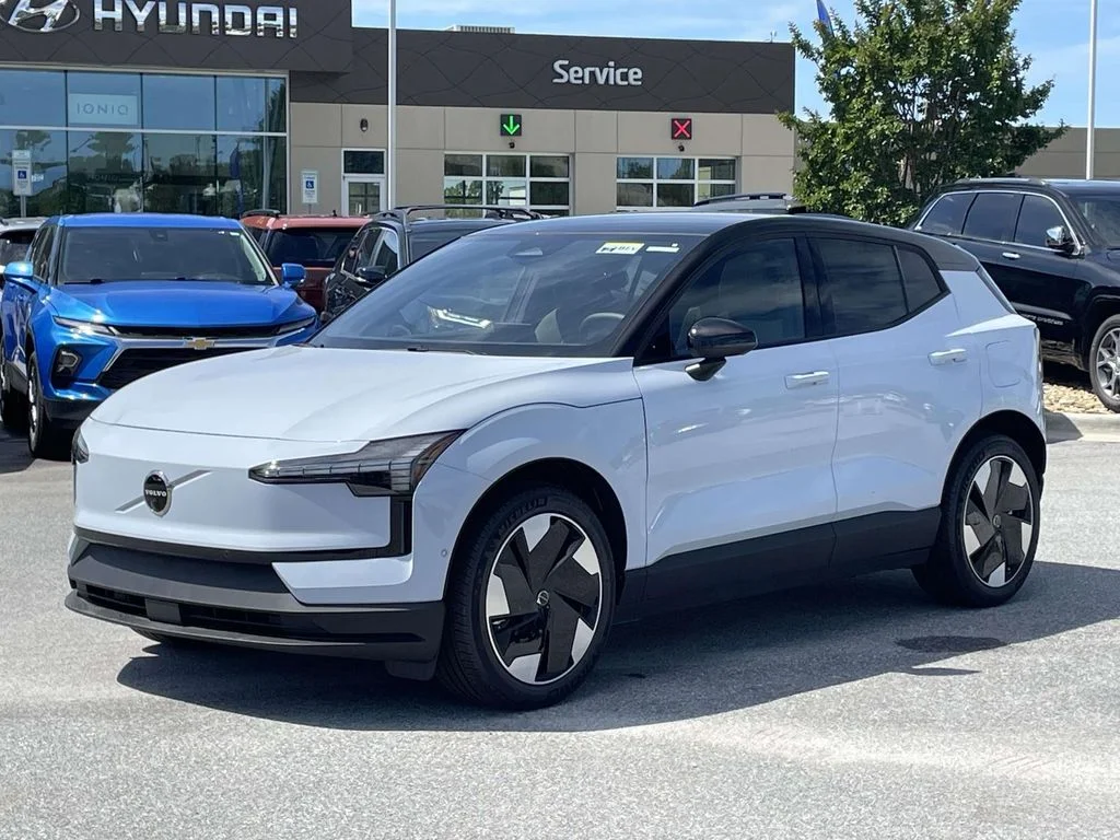 New 2026 Cloud Blue Volvo Ultra image 24