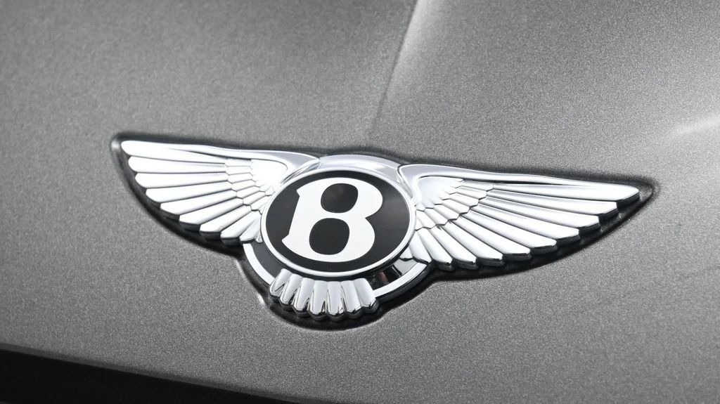Used 2020 Silver Bentley  image 19