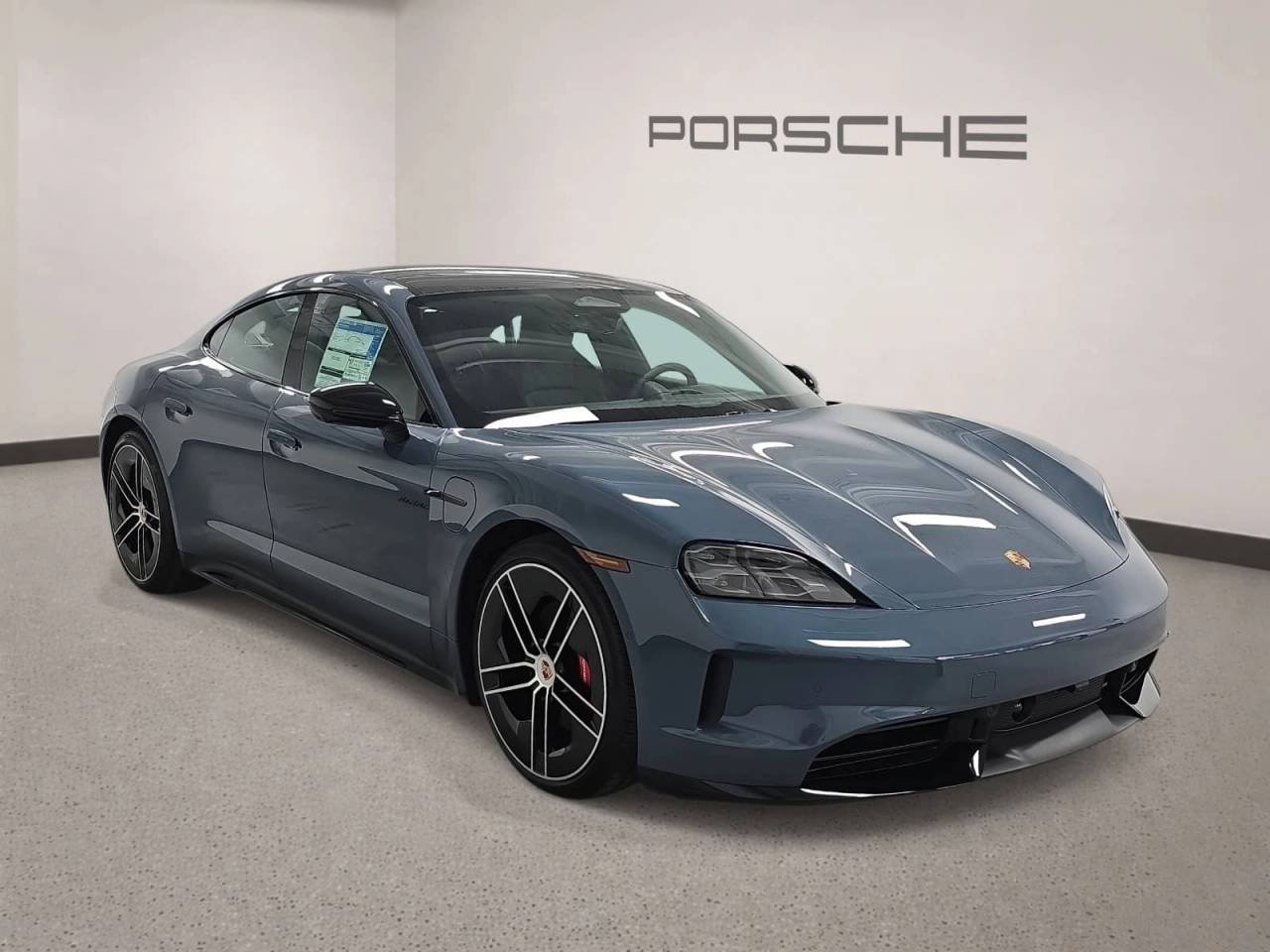 2026 Porsche Taycan S - Photo 8
