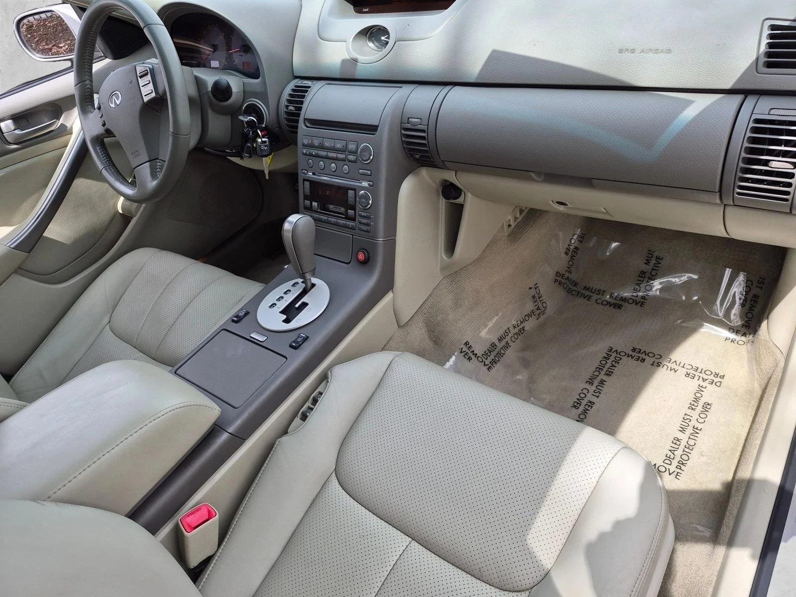 Used 2004 Gold INFINITI w/Leather image 20