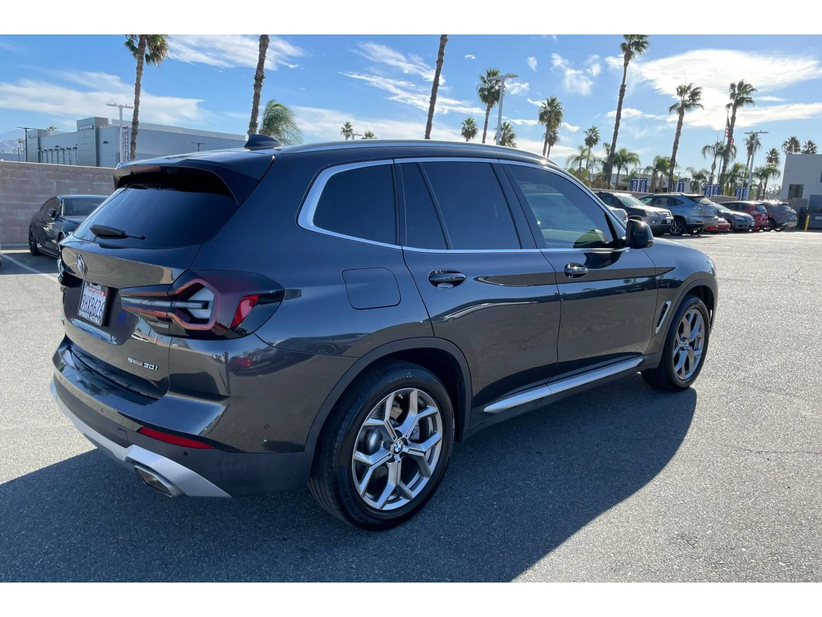 Used 2023 Dark Graphite Metallic BMW sDrive30i image 5
