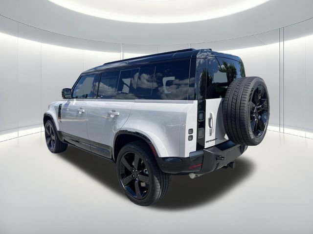 New 2026 Borasco Grey Land Rover X-Dynamic SE image 3