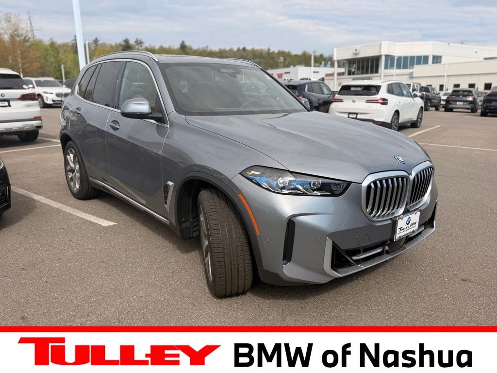 2026 BMW X5 xDrive50e's photo
