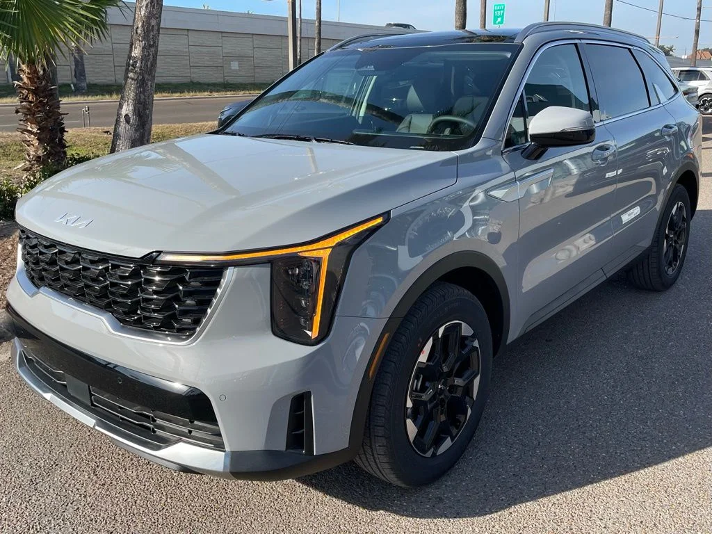New 2026 Gray Kia S image 3