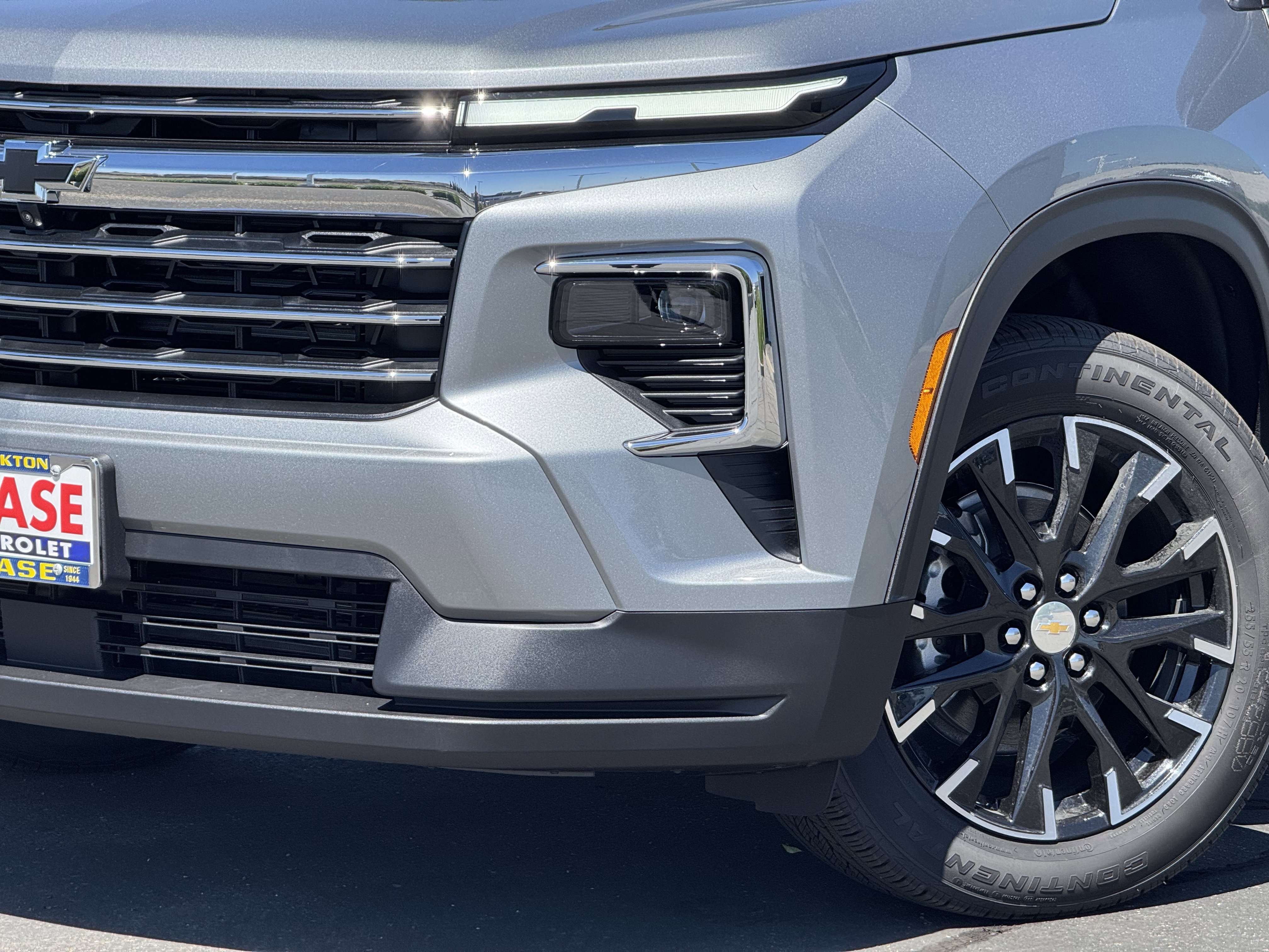 2026 Chevrolet Traverse LT - Photo 3