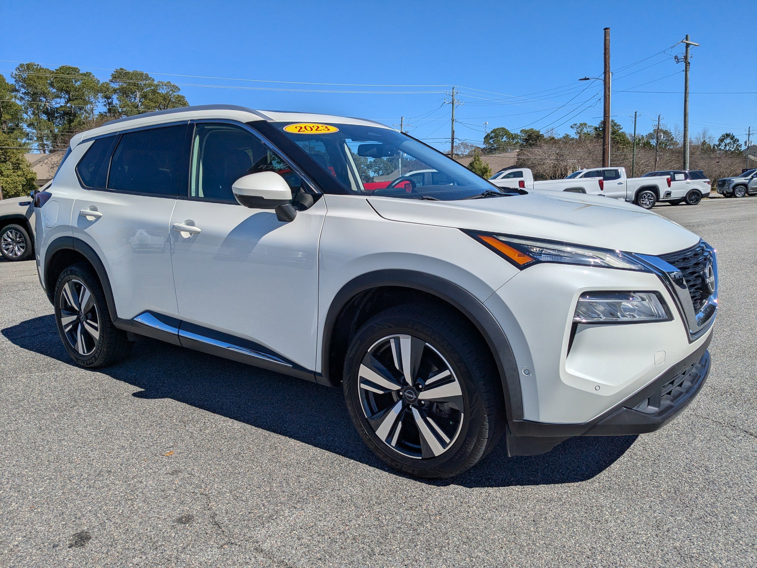 2023 Nissan Rogue SL