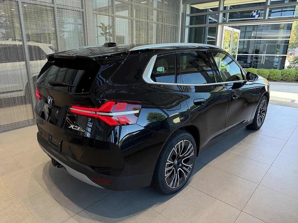 New 2026 Black Sapphire Metallic BMW 30 xDrive image 6