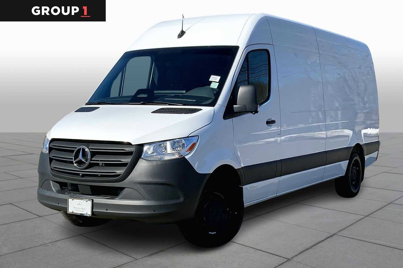 2026 Mercedes-Benz Sprinter 2500 170 WB HO High Roof's photo