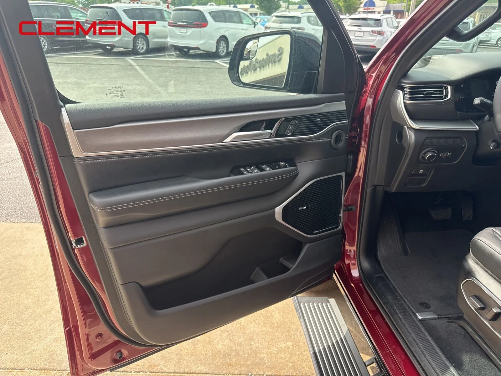 New 2026 Velvet Red Pearlcoat (DISC) Jeep Limited Reserve image 21