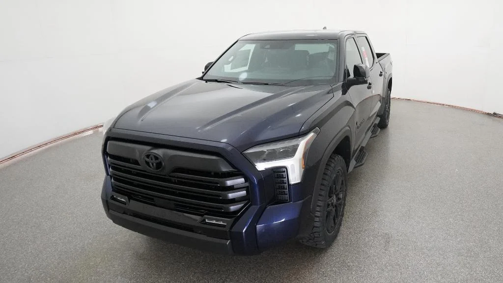 2026 Toyota Tundra Limited - Photo 14