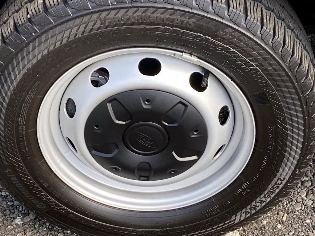 Used 2023 White Ford  image 25