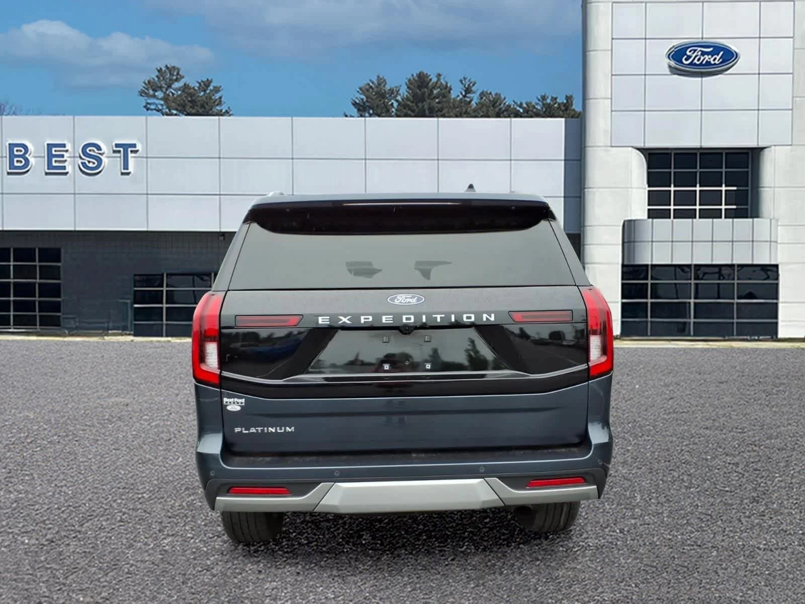 Used 2025 Stone Blue Metallic Ford Platinum image 5