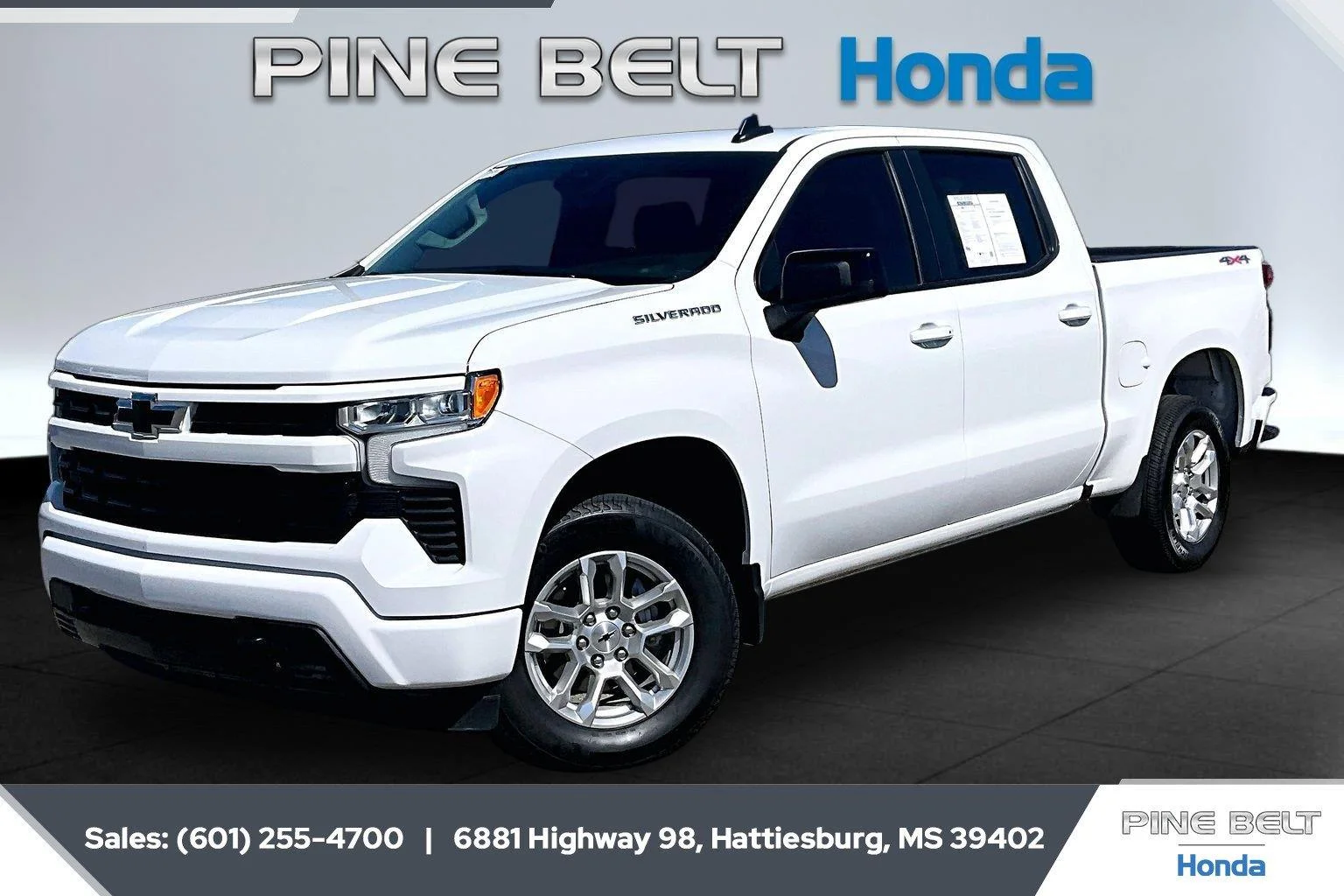 Used 2026 Summit White Chevrolet RST image 10