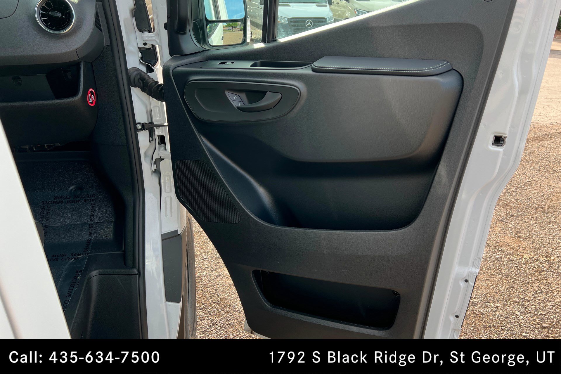 Used 2026 Arctic White Mercedes-Benz  image 18