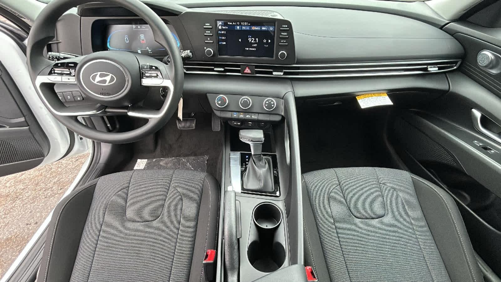 New 2026 Serenity White Hyundai SE image 56