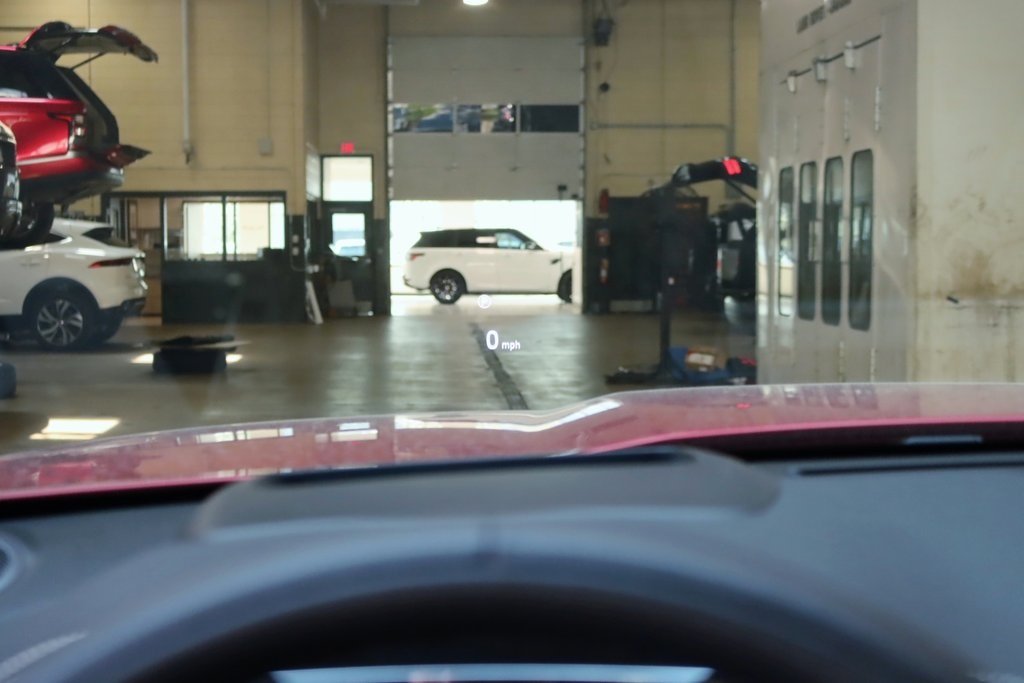 2026 JAGUAR F-PACE - Image 19