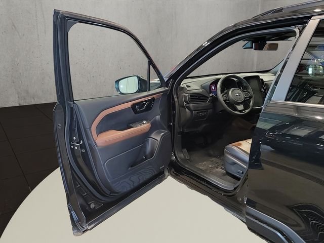 Certified Used 2026 Crystal Black Silica Subaru Touring image 18