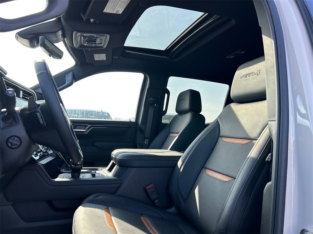 2026 GMC SIERRA - Image 14