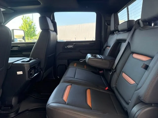 2026 GMC Sierra 2500HD AT4 - Photo 17