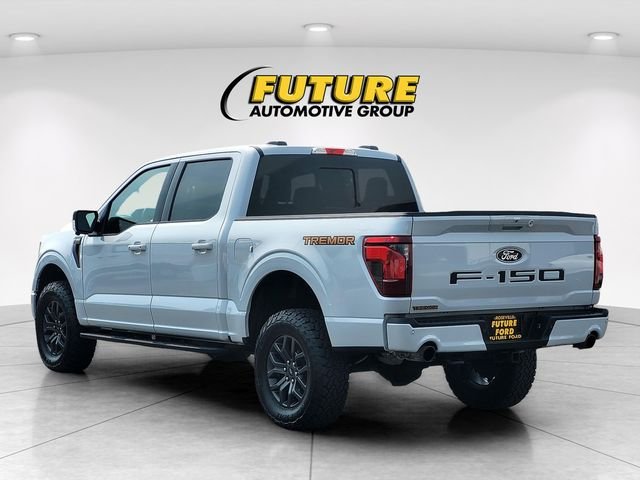 Used 2025  Ford Tremor image 6