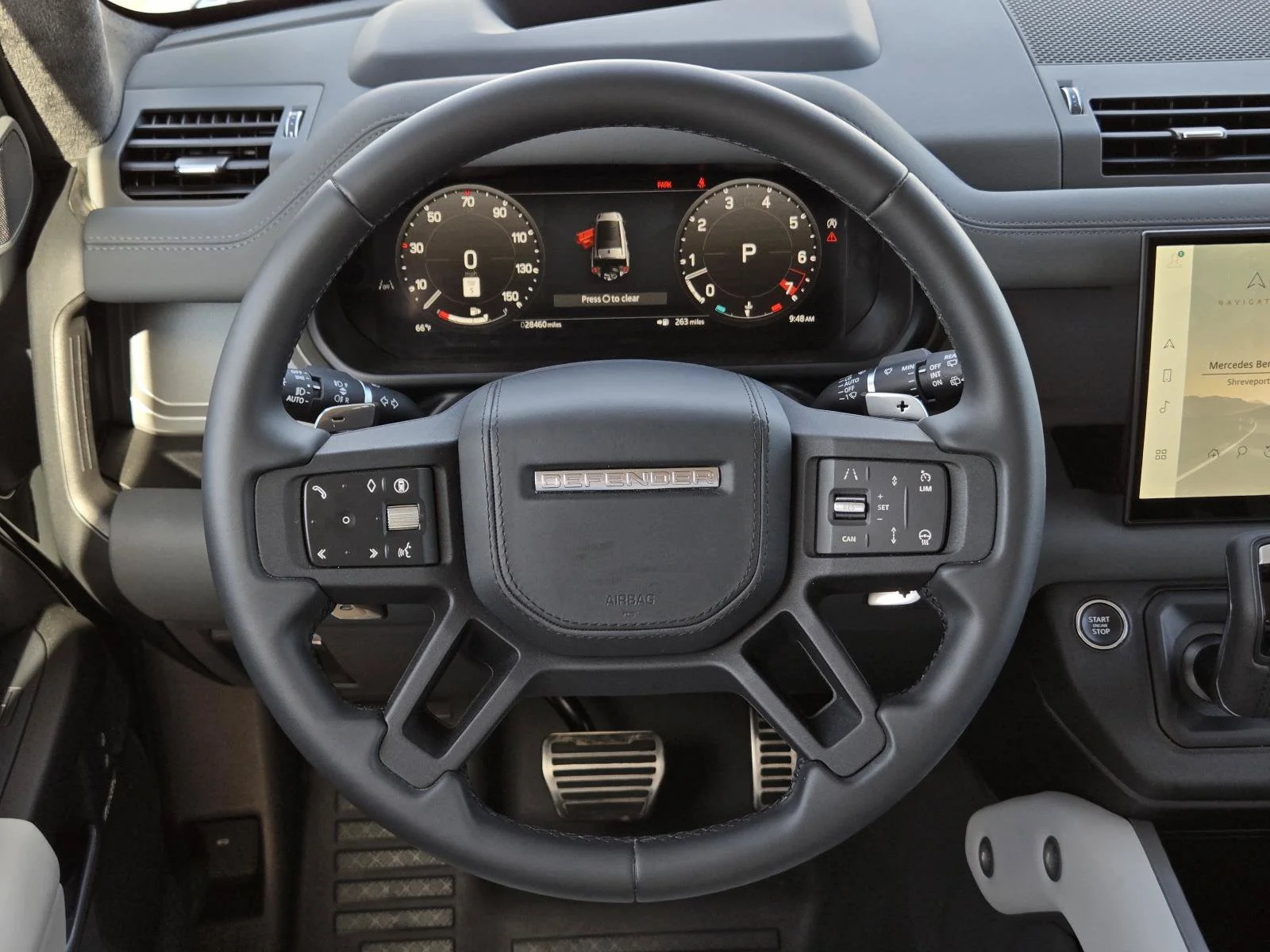 Used 2025 Gray Land Rover V8 image 39