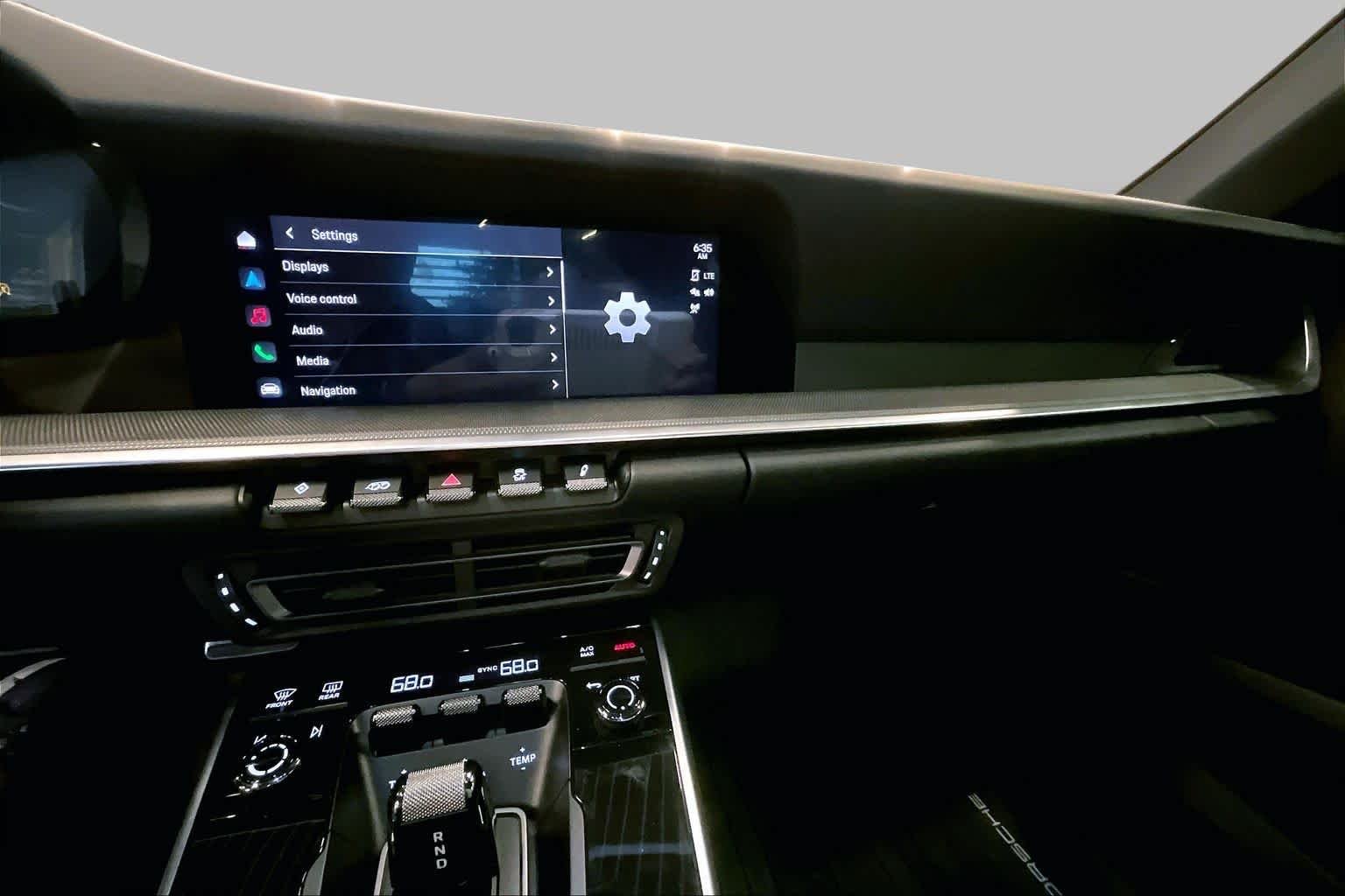 2023 Porsche 911 6