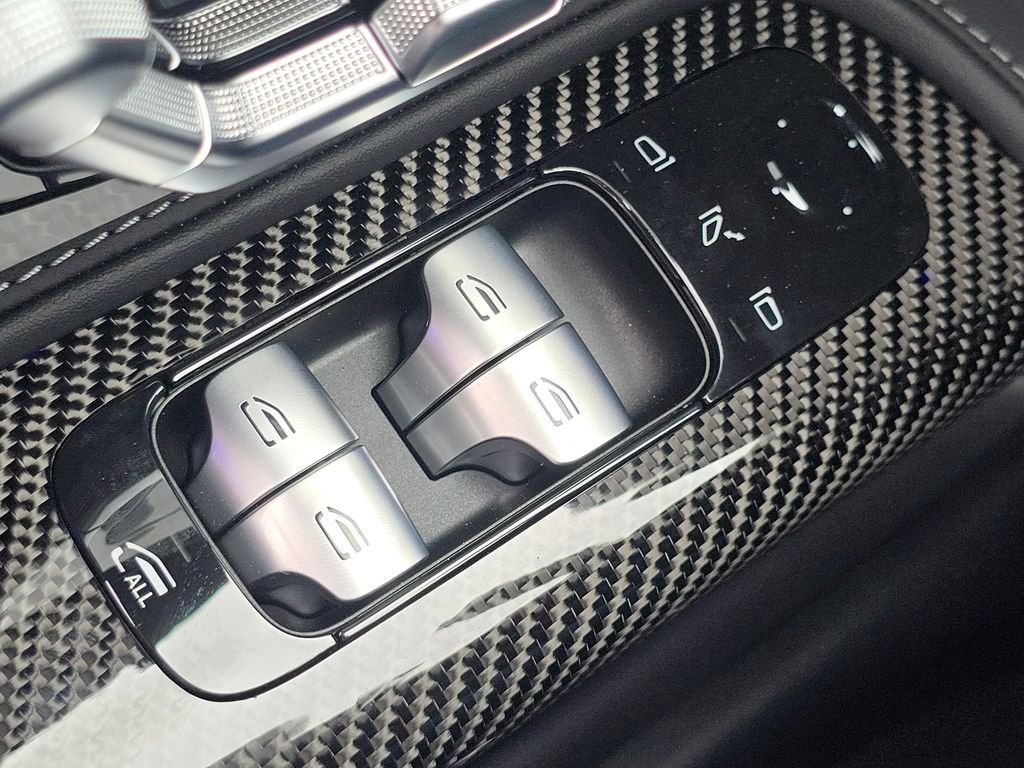 New 2026 Obsidian Black Metallic Mercedes-Benz SL 63 AMG® image 28
