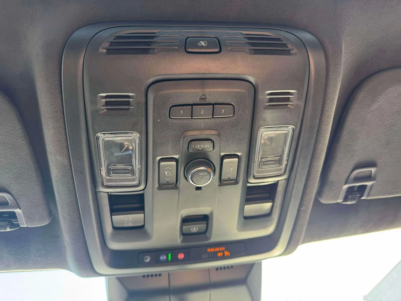 Used 2023 Crystal White Tricoat Cadillac 4WD Sport Platinum image 33