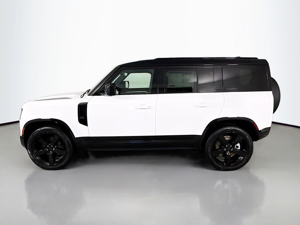 New 2026 Fuji White LAND ROVER X-Dynamic SE image 2