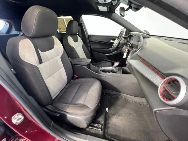 Used 2024 Red Chevrolet 1RS image 34