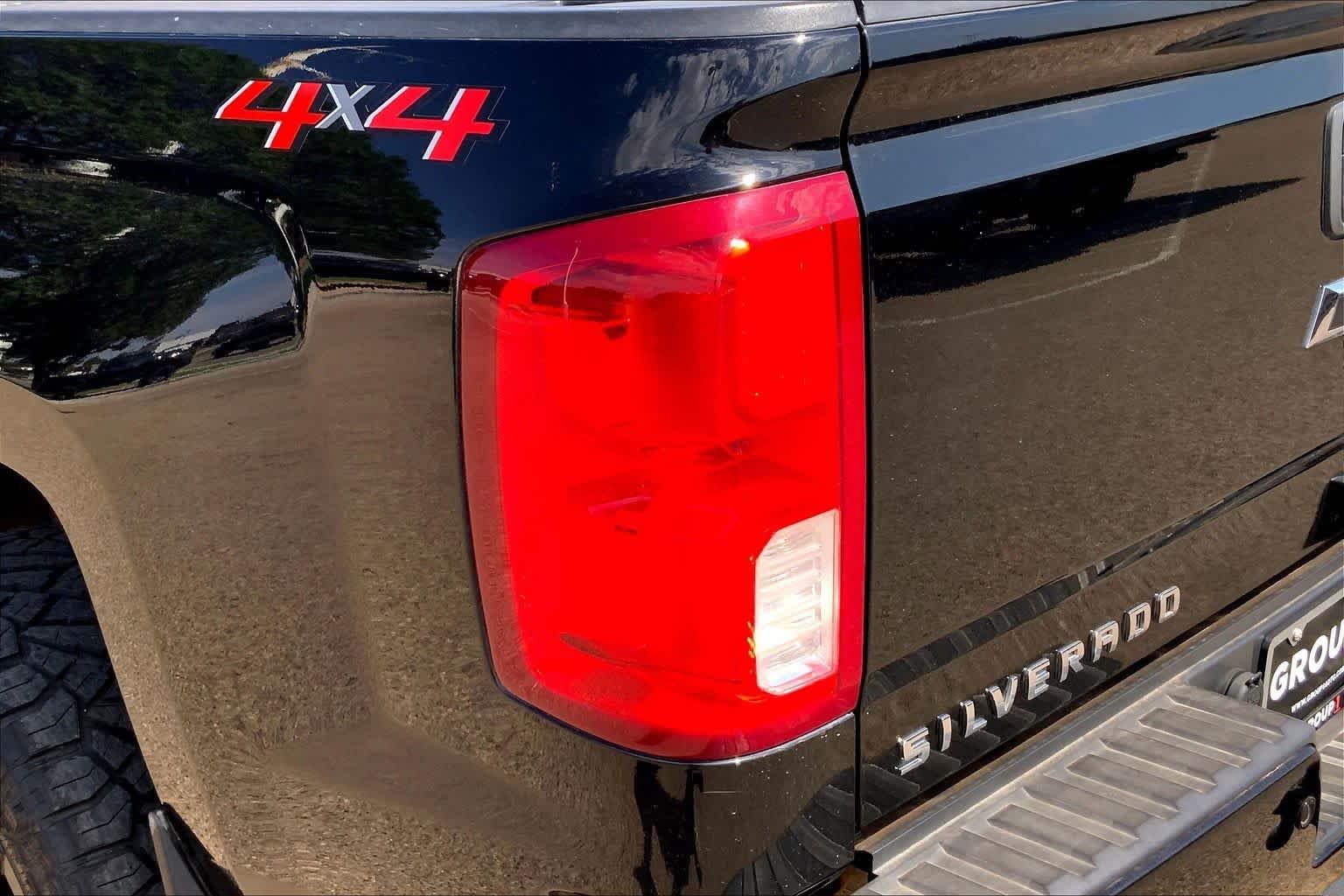 Certified Used 2018 Black Chevrolet High Country image 29