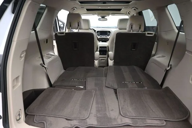 Certified Used 2019 White Frost Tri-Coat GMC Denali image 25