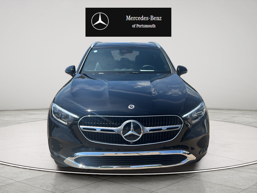 Used 2026 Black Mercedes-Benz GLC 300 image 8