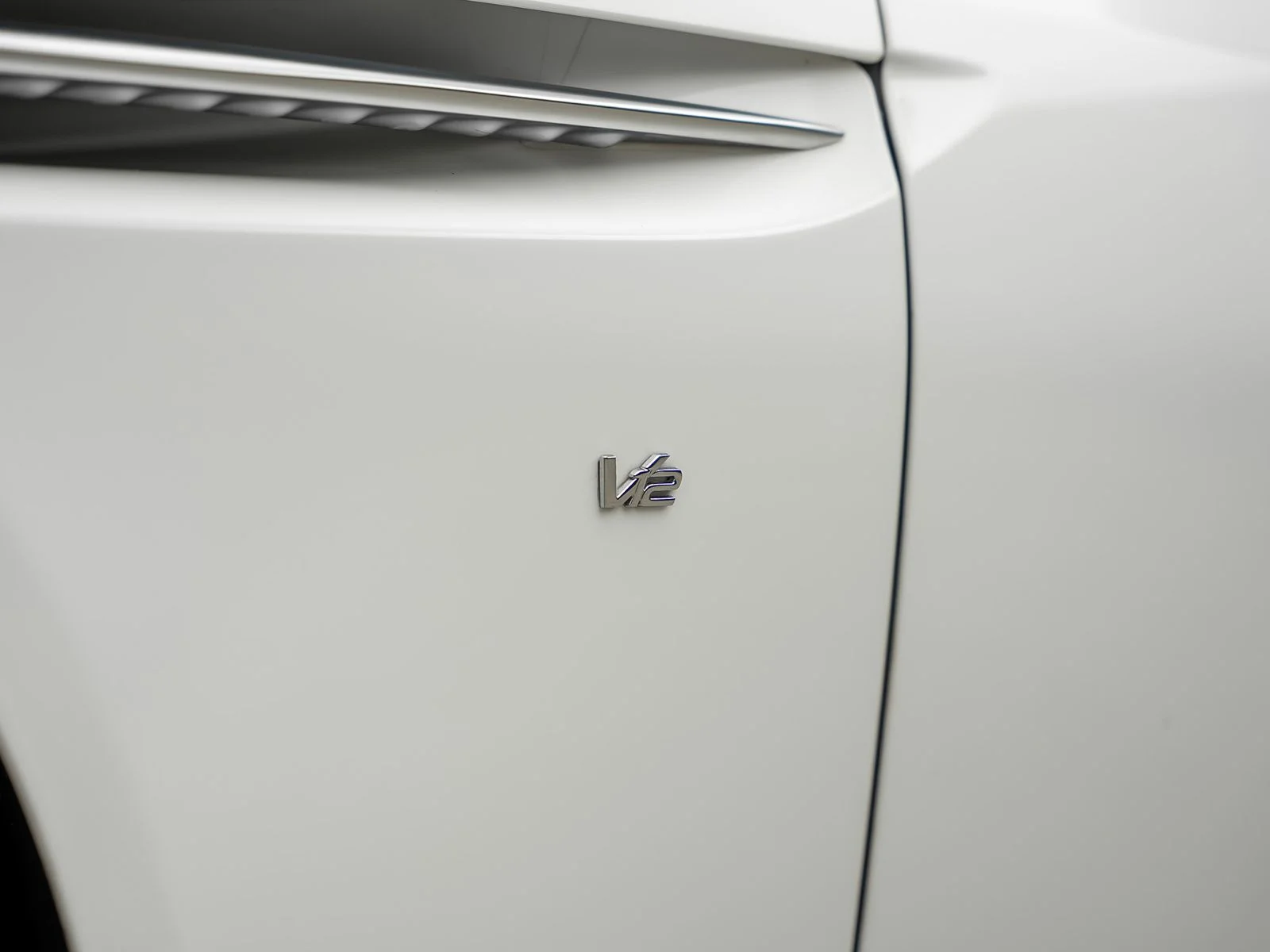 Used 2017 Gray Aston Martin Launch Edition image 24