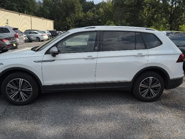 Used 2024 White Volkswagen 2.0T Wolfsburg Edition image 4
