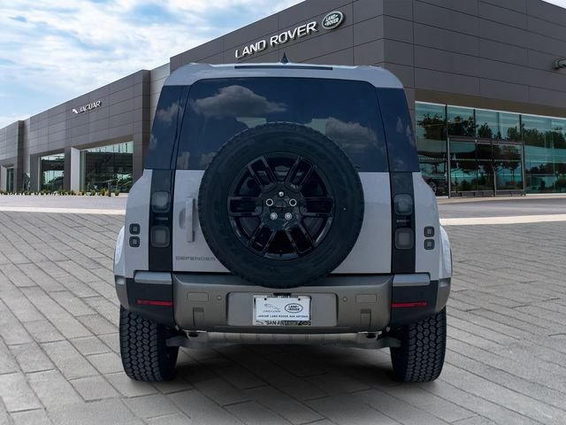 New 2026 Borasco Grey Land Rover S image 4