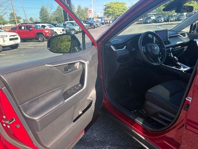 Certified Used 2024 Pearl Toyota LE image 10