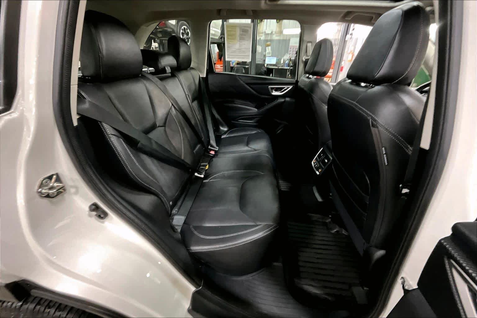 Used 2019 Crystal White Pearl Subaru Touring image 19