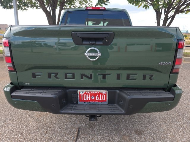 Used 2026 Green Nissan SV image 4
